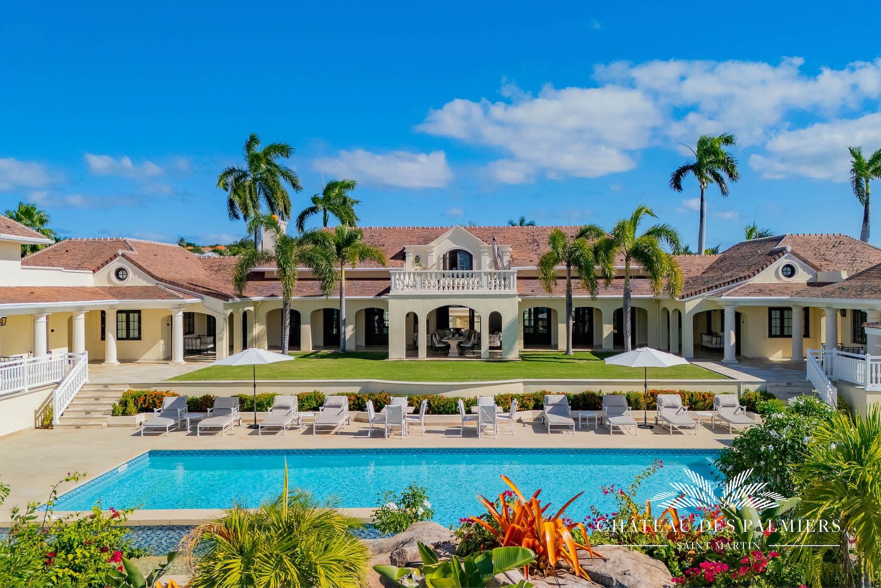 Le Chateau des Palmiers villa photo.